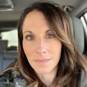 Meet your Posher, Michele